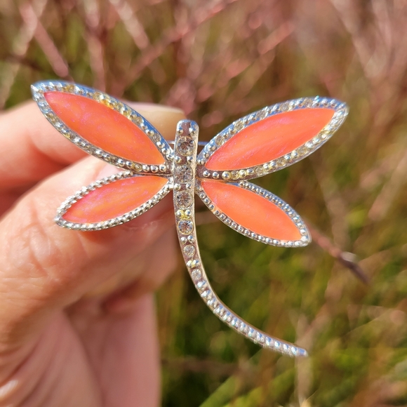 Vintage Avon - NR Dragonfly Pin ~ Brooch ~ 1990s ~ VGUC ~ Pretty Pink - Peach - Picture 2 of 13